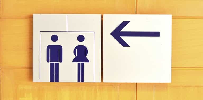UK school under fire for removing privacy wall from girl’s toilets UK school under fire for removing privacy wall from girl’s toilets