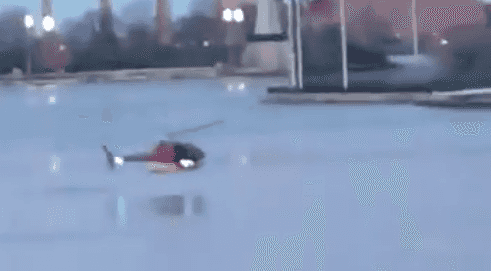 Five people dead after horrific helicopter crash in New York City