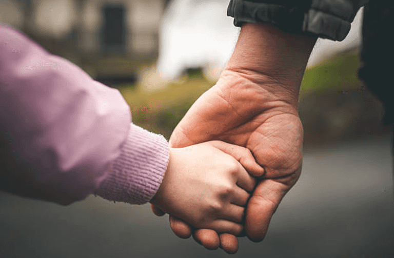This dad’s ‘school report card’ for his autistic daughter is just lovely