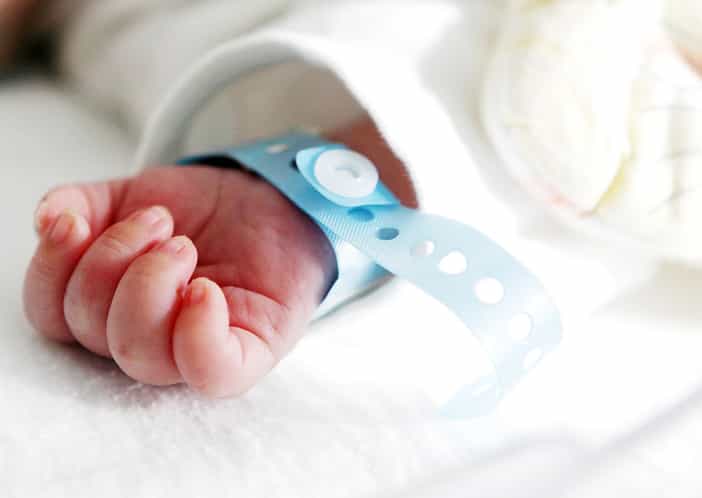 Mum gives birth to husband’s baby a year after he passes away from cancer Mum gives birth to husband’s baby a year after he passes away from cancer