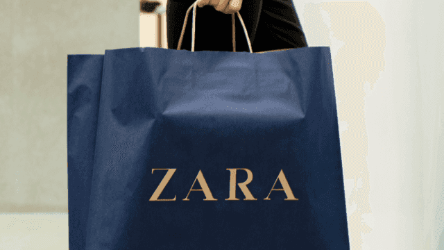This €30 Zara dress is the only piece you need to update your wardrobe this season