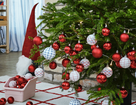 IKEA are giving out €15 vouchers when you buy a €30 Christmas tree IKEA are giving out €15 vouchers when you buy a €30 Christmas tree