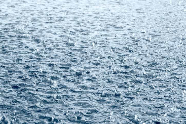 Met Éireann have issued a fresh weather warning for five counties Met Éireann have issued a fresh weather warning for five counties