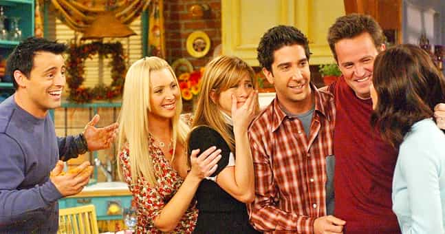 Photographer turns newborn babies into the cast of Friends and it’s beyond cute
