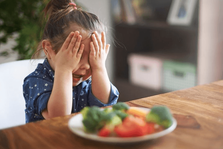 This very simple trick might just get your child to eat broccoli (and other green foods) This very simple trick might just get your child to eat broccoli (and other green foods)