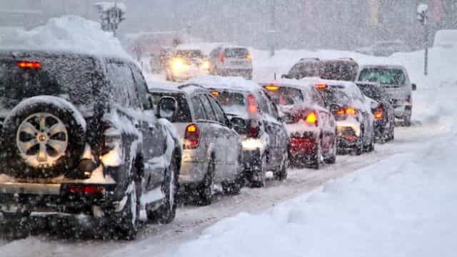 Met Éireann issue snow and ice warning for entire country
