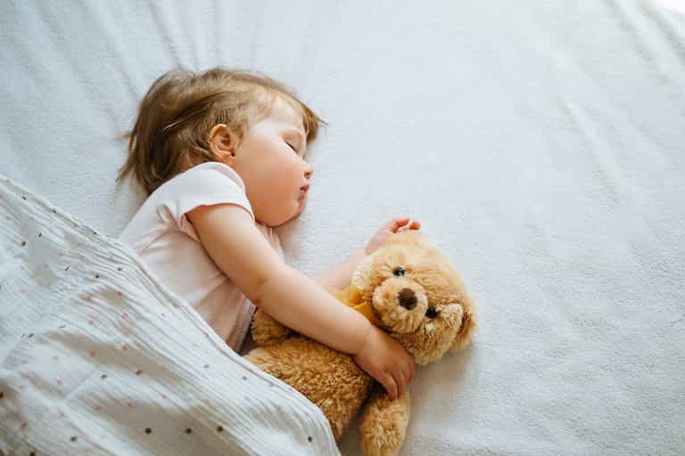 Kids should stop having daytime naps at age 2, expert claims