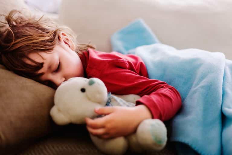 Children’s sleep expert shares exactly when they should be going to bed and waking up Children’s sleep expert shares exactly when they should be going to bed and waking up