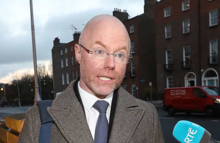 Stephen Donnelly vows parents will get ‘full recognition and rights’ of surrogate children Stephen Donnelly vows parents will get ‘full recognition and rights’ of surrogate children