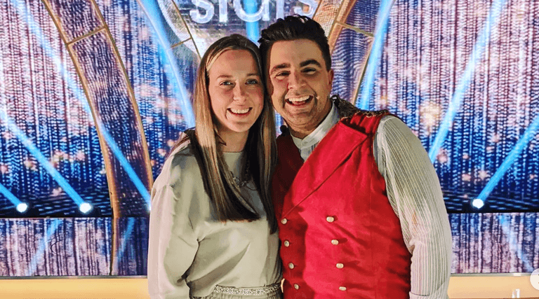 Carl Mullan announces he is expecting his second child with wife Aisling Carl Mullan announces he is expecting his second child with wife Aisling