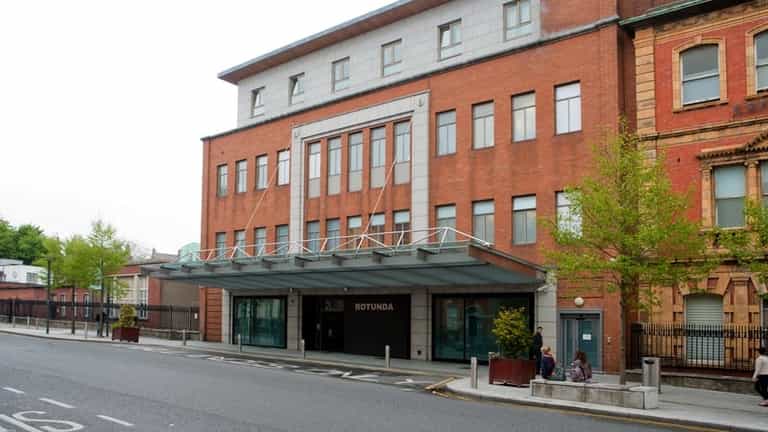 ‘Please come in as scheduled’ – The Rotunda Hospital issues update to patients in aftermath of Dublin riots ‘Please come in as scheduled’ – The Rotunda Hospital issues update to patients in aftermath of Dublin riots