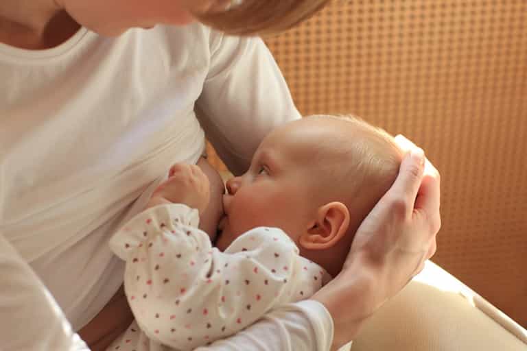 Facebook finally confirms it will no longer ban breastfeeding pics Facebook finally confirms it will no longer ban breastfeeding pics
