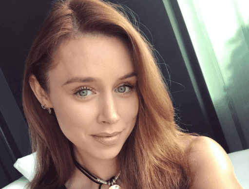 Una Healy reveals totally new look just weeks after split from Ben Foden Una Healy reveals totally new look just weeks after split from Ben Foden