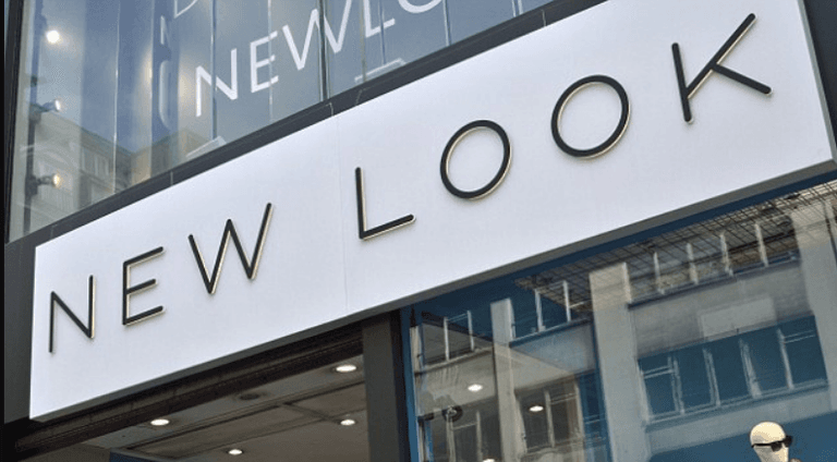 This €30 New Look shirt is a fresh twist on this season’s BIGGEST trend This €30 New Look shirt is a fresh twist on this season’s BIGGEST trend