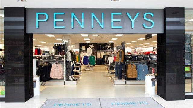Oooh! Penneys’ new €5 setting sprays look like high-end products Oooh! Penneys’ new €5 setting sprays look like high-end products