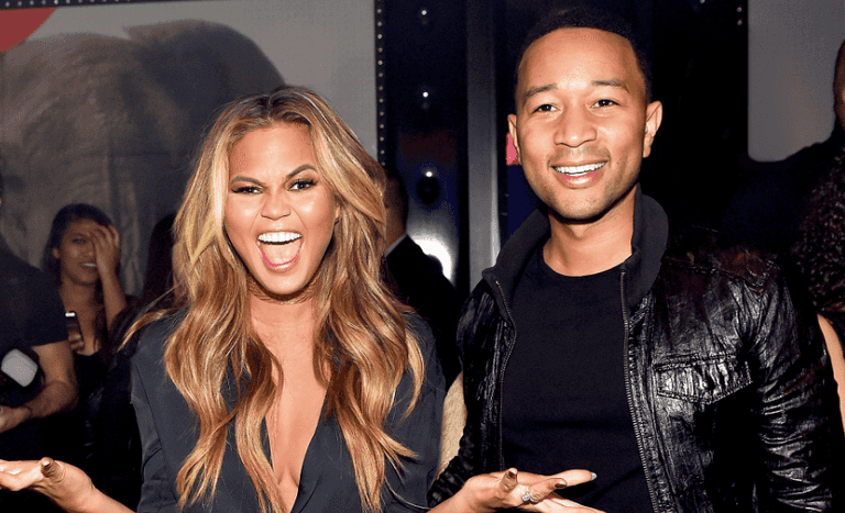 Chrissy Teigen just tore into John Legend on Twitter and we love her for it Chrissy Teigen just tore into John Legend on Twitter and we love her for it