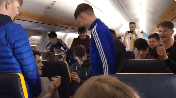 Irish lads play a brilliant trad session on board a Ryanair flight to Kerry Irish lads play a brilliant trad session on board a Ryanair flight to Kerry