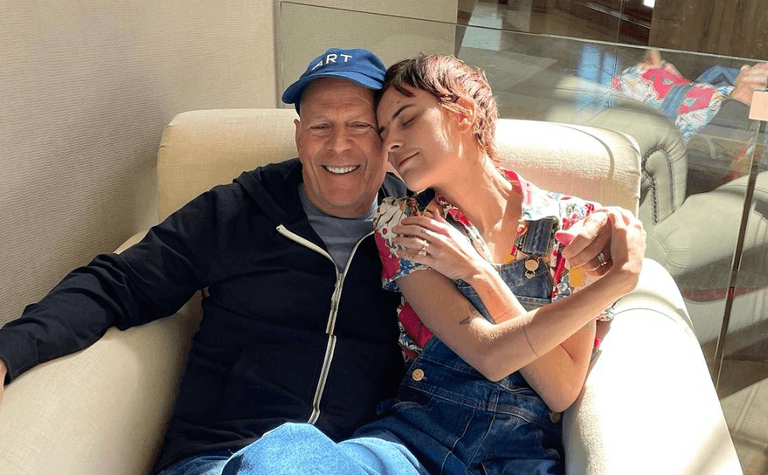 Bruce Willis’ daughter says their relationship has worsened since his dementia diagnosis Bruce Willis’ daughter says their relationship has worsened since his dementia diagnosis
